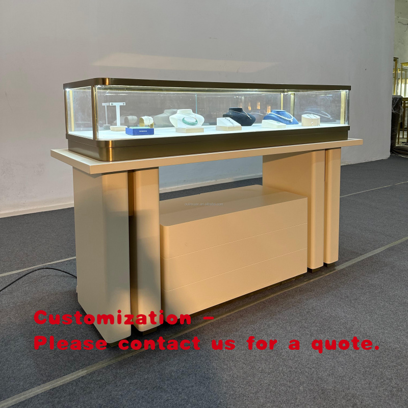 Jewelry And Watches Store - Витрина-стол для демонстрации ювелирных изделий и