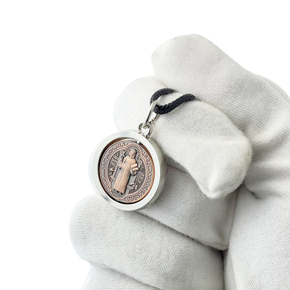 Jewelry & Watches Store - Новое ожерелье с медалью Святого Бенедикта,